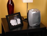 Настольный керамический обогреватель удобен своей компактностью Настольный керамический обогреватель удобен своей компактностью