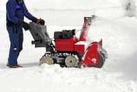 Механизм электрической снегоуборочной машины также нуждается в уходе и соблюдении правил эксплуатации Механизм электрической снегоуборочной машины также нуждается в уходе и соблюдении правил эксплуатации