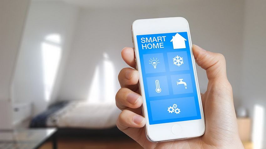 Терморегуляторы нового поколения позволяют управлять микроклиматом помещения через специальные приложения с помощью телефона