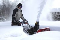 Объем топливного бака влияет на время, на протяжении которого устройство может эффективно и без перерывов работать Объем топливного бака влияет на время, на протяжении которого устройство может эффективно и без перерывов работать