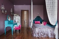 Детская комната с трюмо и зеркалом Детская комната с трюмо и зеркалом