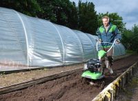 Дизельный мотоблок имеет широкую сферу применения Дизельный мотоблок имеет широкую сферу применения