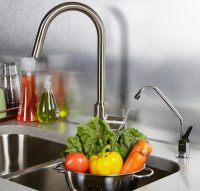 Фильтр может комплектоваться отдельным краником для чистой воды Фильтр может комплектоваться отдельным краником для чистой воды