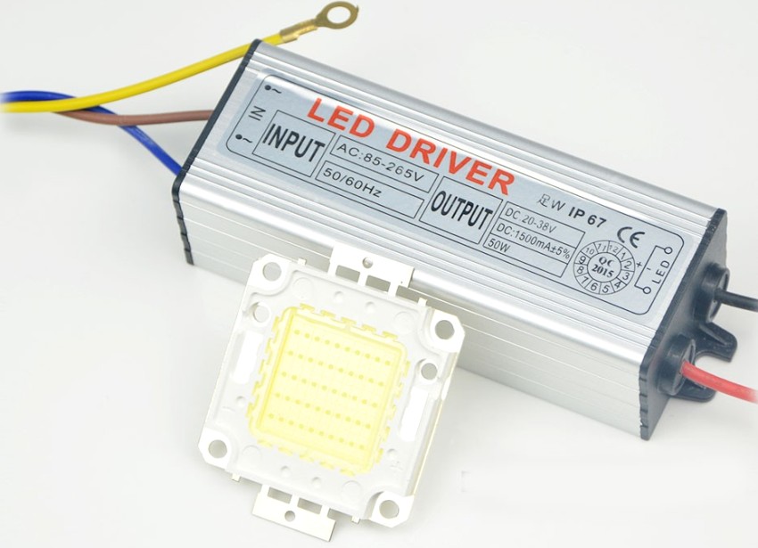 LED-драйвер обеспечивает стабилизацию тока, проходящего через прибор