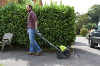 Мини-культиватор можно легко транспортировать Мини-культиватор можно легко транспортировать