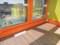 Теплый плинтус - идеальное решение для монтажа в комнате с панорамными окнами Теплый плинтус - идеальное решение для монтажа в комнате с панорамными окнами