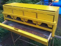 Конструкция гнезд для кур с двойным дном отличается удобством и практичностью Конструкция гнезд для кур с двойным дном отличается удобством и практичностью