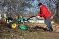 Мощность мотоблока стоит выбирать исходя из площади участка Мощность мотоблока стоит выбирать исходя из площади участка