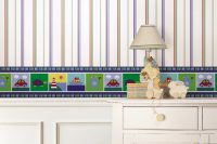 При поклейке бордюра на различные текстуры не следует жалеть клейкое вещество При поклейке бордюра на различные текстуры не следует жалеть клейкое вещество