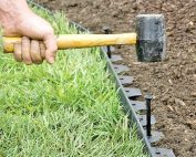 Монтаж садовой ленты своими руками Монтаж садовой ленты своими руками