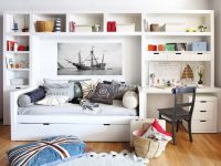 Функциональный мебельный гарнтитур в детской комнате Функциональный мебельный гарнтитур в детской комнате