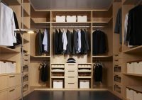 Оформление вместительной гардеробной комнаты Оформление вместительной гардеробной комнаты