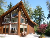 Красивый загородный дом в стиле шале Красивый загородный дом в стиле шале