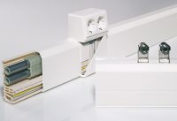 Внутреннее устройство водяного теплого плинтуса Внутреннее устройство водяного теплого плинтуса