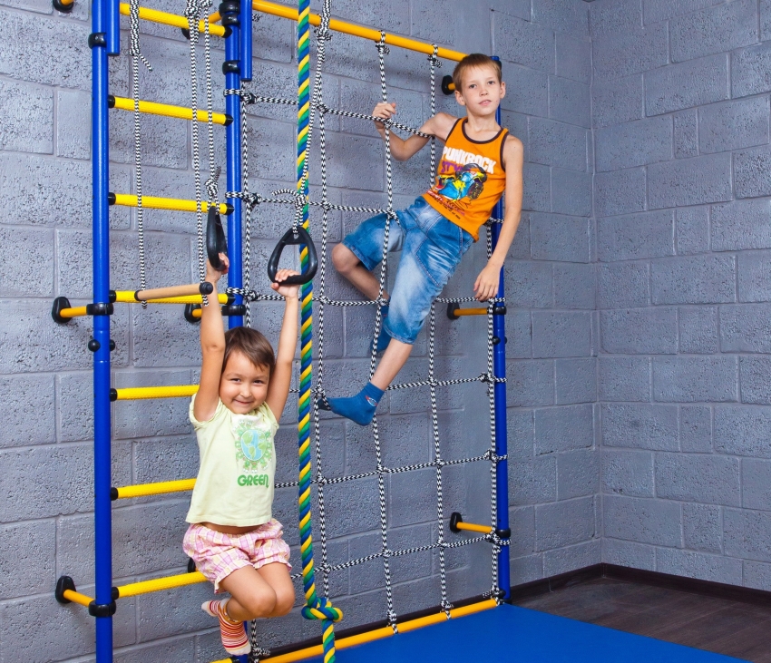 Детский спортивный комплекс в квартиру: интересный досуг и физическое развитие