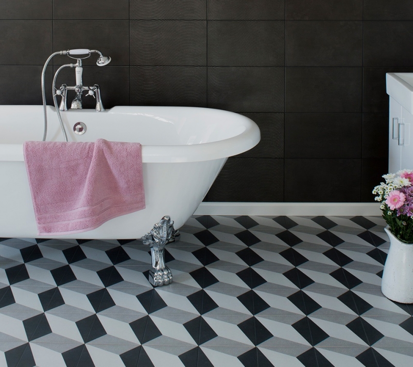 Пример классической схемы укладки плитки на стене ванной