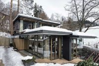 Некоторые виды стекол отталкивают грязь и влагу, поэтому нет необходимости их мыть после каждого зимне-весеннего периода Некоторые виды стекол отталкивают грязь и влагу, поэтому нет необходимости их мыть после каждого зимне-весеннего периода