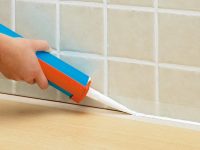 В составе силиконового герметика для плинтуса присутствуют специальные добавки предотвращающие развитие грибков и плесени В составе силиконового герметика для плинтуса присутствуют специальные добавки предотвращающие развитие грибков и плесени