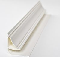 Для получения эстетичного внешнего вида, края подрезаются под углом 45 градусов Для получения эстетичного внешнего вида, края подрезаются под углом 45 градусов