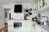Пример правильного расположения варочной поверхности и мойки на кухне
