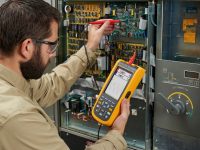 В случае, если полярность выбрана неправильно - ничего не произойдет, но перед результатом на дисплее будет отображаться «-» В случае, если полярность выбрана неправильно - ничего не произойдет, но перед результатом на дисплее будет отображаться «-»