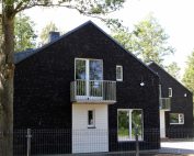 Стоимость клинкерной плитки зависит от страны производителя и от технологий изготовления Стоимость клинкерной плитки зависит от страны производителя и от технологий изготовления