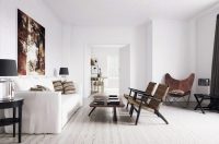 Если потолок и стены имеют одинаковую основу - их можно покрасить одним видом краски Если потолок и стены имеют одинаковую основу - их можно покрасить одним видом краски