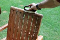 Предметы, окрашенные водоэмульсионной краской для дерева для наружных работ, можно очищать с помощью моющих средств Предметы, окрашенные водоэмульсионной краской для дерева для наружных работ, можно очищать с помощью моющих средств