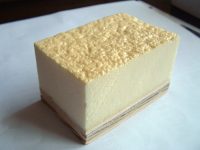 Структура пенополиуретана с закрытыми ячейками Структура пенополиуретана с закрытыми ячейками