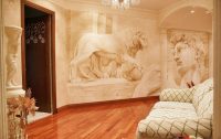 Песчаные фрески считаются самыми изысканными и красиво смотрятся в сочетании с дорогой деревянной мебелью и золотыми элементами декора Песчаные фрески считаются самыми изысканными и красиво смотрятся в сочетании с дорогой деревянной мебелью и золотыми элементами декора