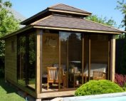 Баня с застекленной беседкой Баня с застекленной беседкой
