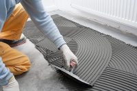 Клеевой состав может отличатся в зависимости от типа покрытия на который он будет нанесен Клеевой состав может отличатся в зависимости от типа покрытия на который он будет нанесен