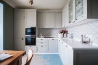 Плитка оригинальной формы способна преобразить интерьер кухни и сделать его более интересным Плитка оригинальной формы способна преобразить интерьер кухни и сделать его более интересным