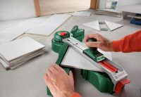 Ровные срезы на плитке можно получить, использовав плиткорез Ровные срезы на плитке можно получить, использовав плиткорез