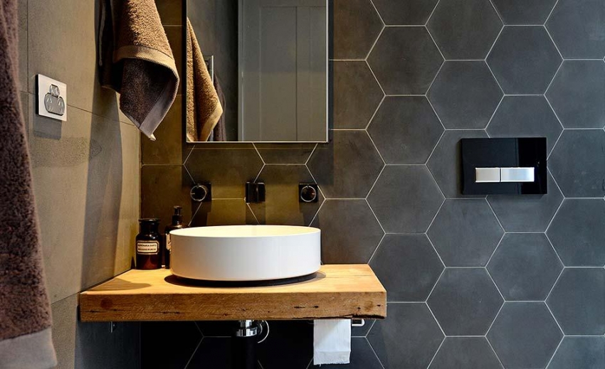 Благодаря высоким эксплуатационным характеристикам, керамическая плитка является лучшим решением при отделке стен и пола ванной комнаты