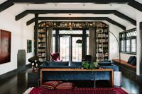 Из гипсокартона можно соорудить практически любую конструкцию, выгодно подчеркивая выбранный дизайн интерьера Из гипсокартона можно соорудить практически любую конструкцию, выгодно подчеркивая выбранный дизайн интерьера