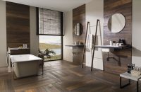 Использование обоев под дерево помогает сэкономить время и средства и никоим образом не портит внешний вид комнаты, а наоборот, подчеркивает стиль и вкус хозяина Использование обоев под дерево помогает сэкономить время и средства и никоим образом не портит внешний вид комнаты, а наоборот, подчеркивает стиль и вкус хозяина