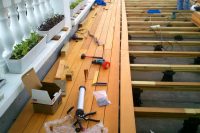 Установка деревянного пола на жесткое бетонное основание Установка деревянного пола на жесткое бетонное основание