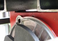 Надежность креплений всех элементов вибростола обеспечивает корректную работу устройства, качество произведенной продукции и длительность срока эксплуатации Надежность креплений всех элементов вибростола обеспечивает корректную работу устройства, качество произведенной продукции и длительность срока эксплуатации