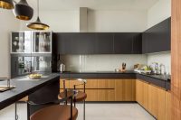 Фартуки для кухни из поликарбонатных листов могут быть матовыми, глянцевыми или фактурными Фартуки для кухни из поликарбонатных листов могут быть матовыми, глянцевыми или фактурными