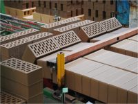 Современное производство клинкера позволяет выпускать высококачественный кирпич и плитку с четкими геометрическими размерами Современное производство клинкера позволяет выпускать высококачественный кирпич и плитку с четкими геометрическими размерами