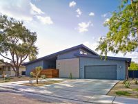 Боковой наземный гараж считается одним из самых практичных и удобных вариантов размещения подсобного помещения для машины Боковой наземный гараж считается одним из самых практичных и удобных вариантов размещения подсобного помещения для машины