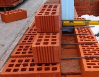 Маркированный кирпич имеет высокие показатели прочности Маркированный кирпич имеет высокие показатели прочности