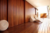 Деревянную вагонку можно использовать для отделки как внутренней, так и внешней части бани Деревянную вагонку можно использовать для отделки как внутренней, так и внешней части бани