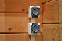 Для бани лучше приобрести розетки с защитными экранами Для бани лучше приобрести розетки с защитными экранами