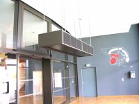 Размер и вариант установки тепловой завесы необходимо выбирать исходя из параметров помещения Размер и вариант установки тепловой завесы необходимо выбирать исходя из параметров помещения