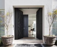 Стоимость изготовления конструкции с терморазрывом зависит от размера входных дверей Стоимость изготовления конструкции с терморазрывом зависит от размера входных дверей