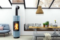 Современные печи-камины могут иметь довольно привлекательный вид, поэтому могут быть использованы в таких стилях как скандинавский, хай-тек или модерн Современные печи-камины могут иметь довольно привлекательный вид, поэтому могут быть использованы в таких стилях как скандинавский, хай-тек или модерн