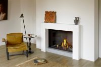 Электрические камины могут иметь функцию подогрева стекла Электрические камины могут иметь функцию подогрева стекла