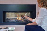 Современные электрические камины имеют несколько режимов пламени Современные электрические камины имеют несколько режимов пламени